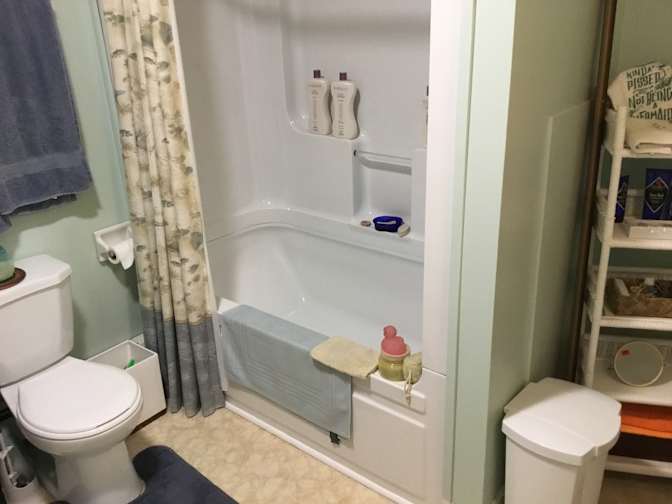 Bedroom for rent's room