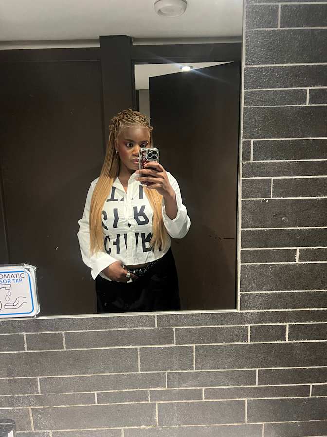 sandra ojini's room