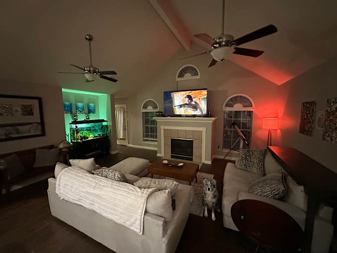 Thomas's room