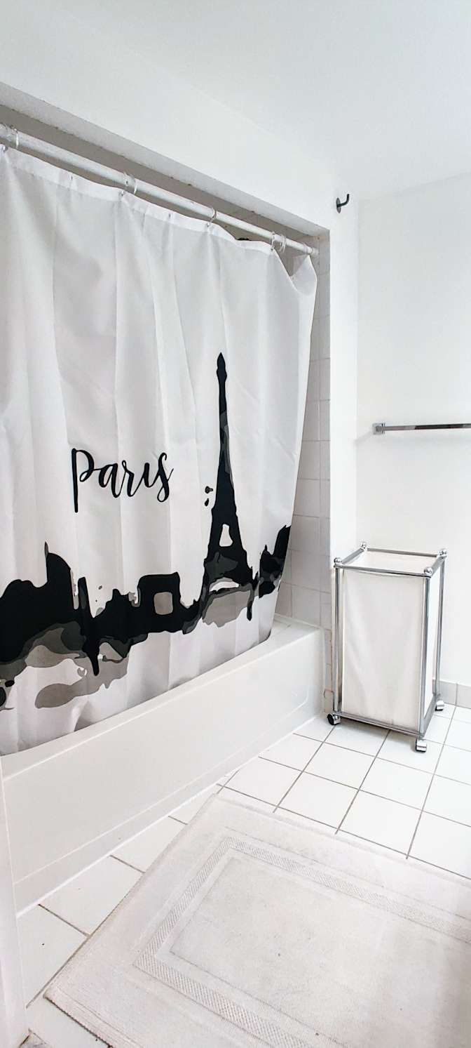 Khush's room