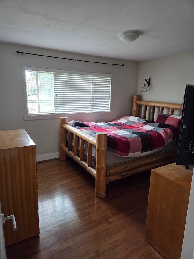 Ernie's room