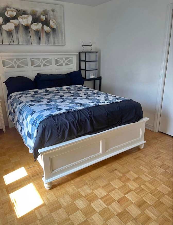 Kanu's room