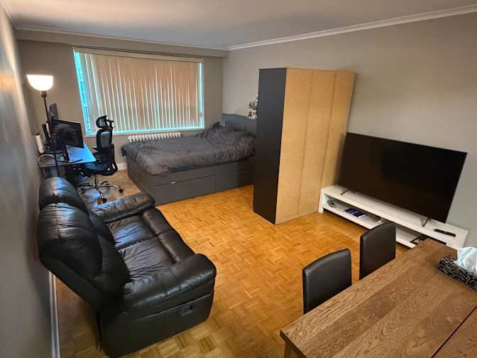 Aboud's room