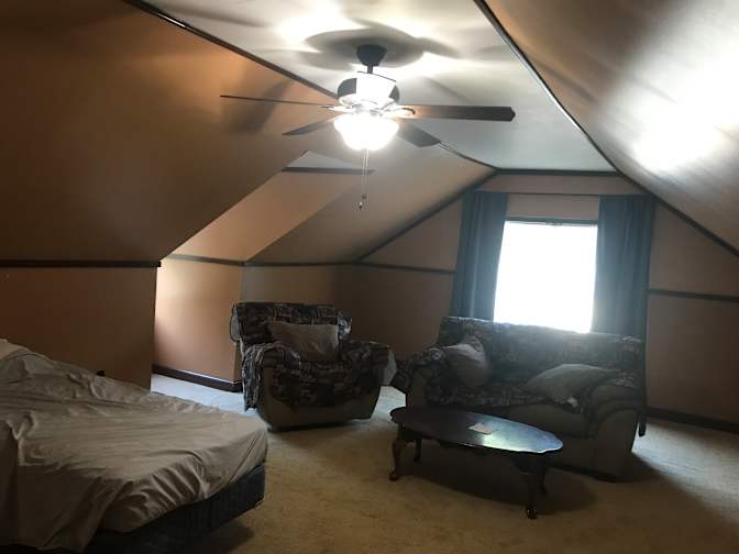 Mac's room