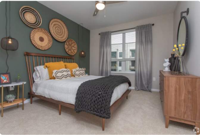 Tracey's room