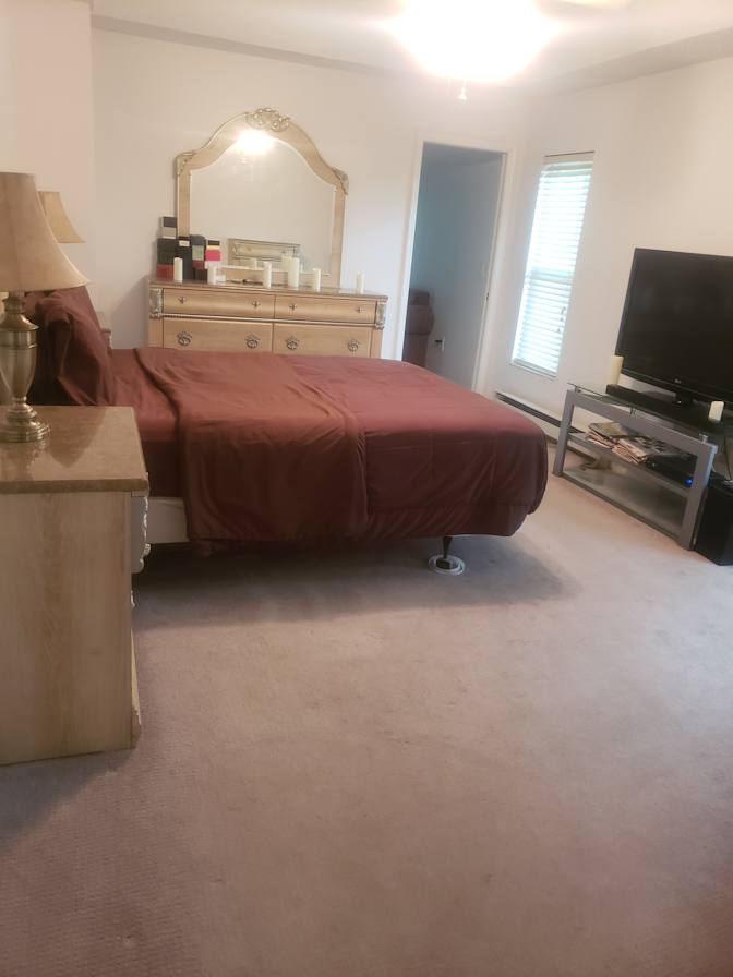 Alicia's room