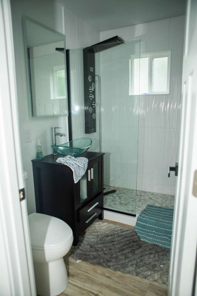 Ana Karen's room