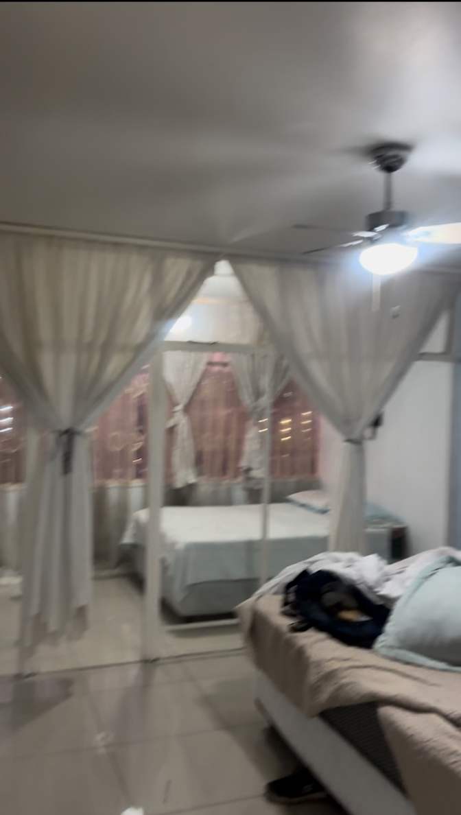 thembani makhubele's room