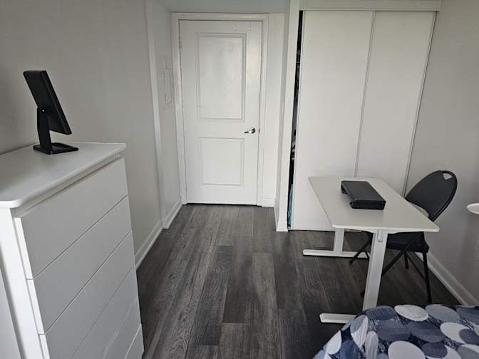 Kiana Haddadi's room