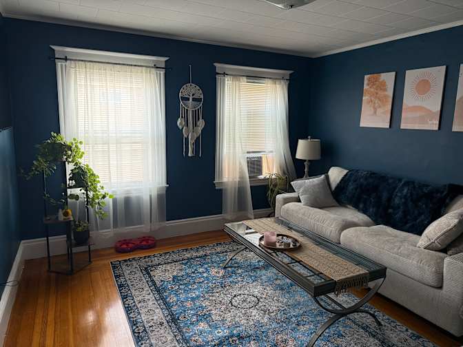 Victoria's room