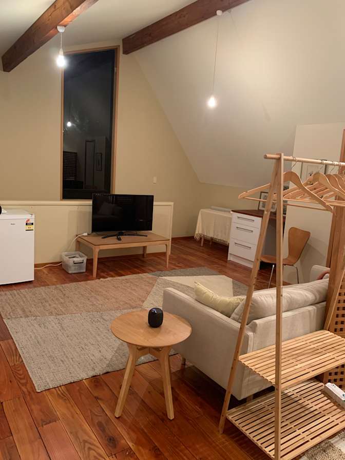 Simon's room
