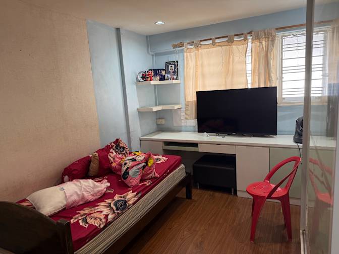 Mayank's room