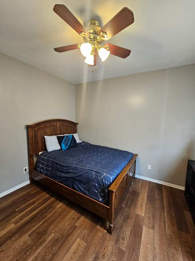 Jalal's room