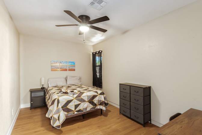 PadSplit's room