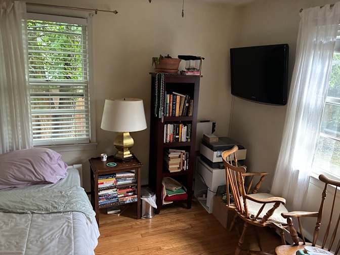 Liz's room