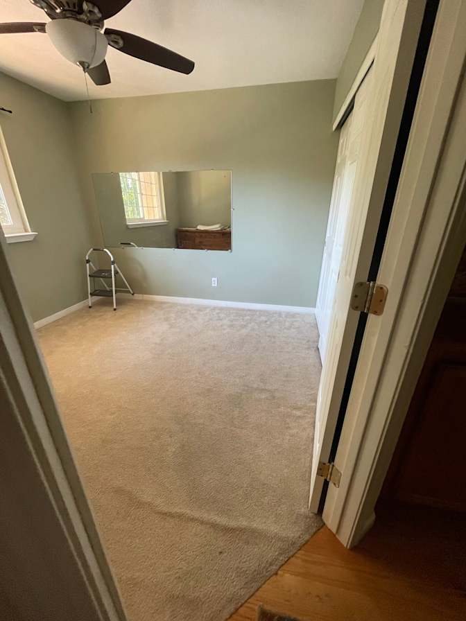 Kim Handy's room
