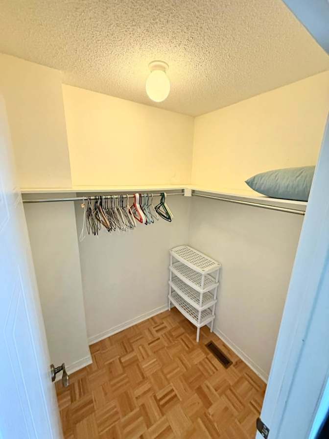 Jenny's room