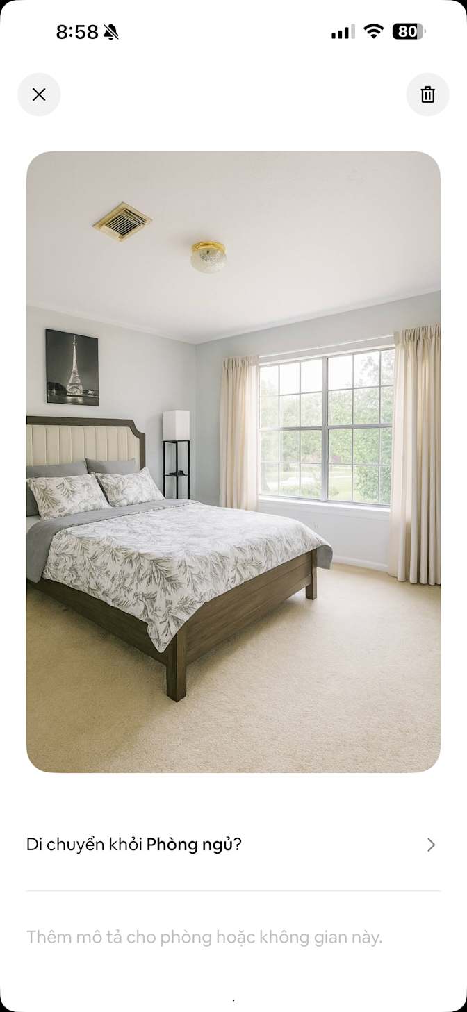 Yen's room