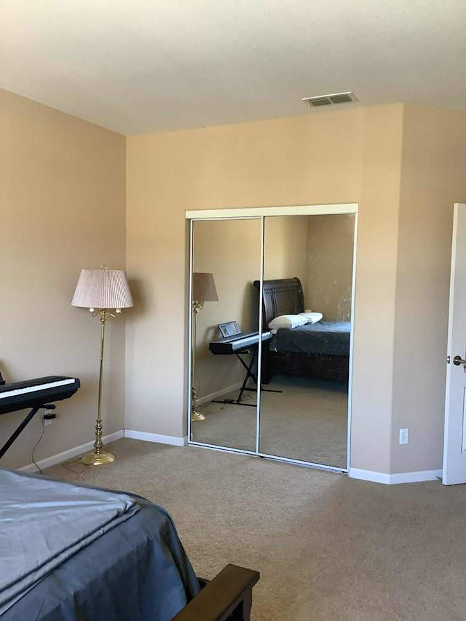 Simon Shrestha's room