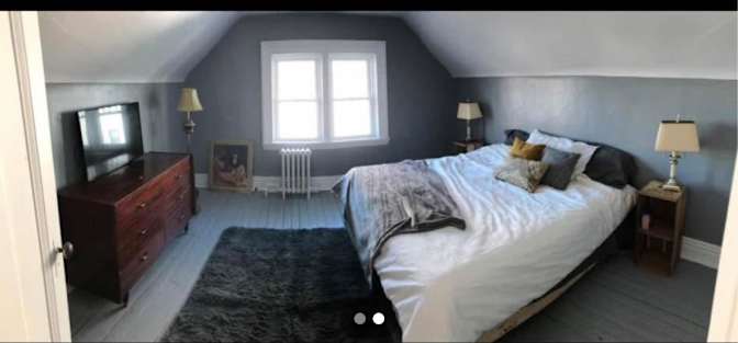 Darren's room