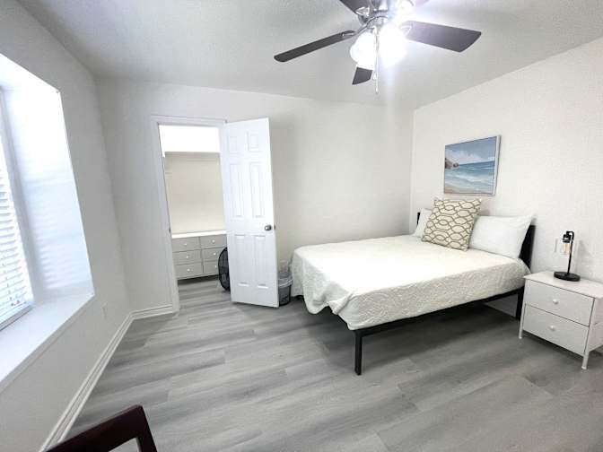 PadSplit's room