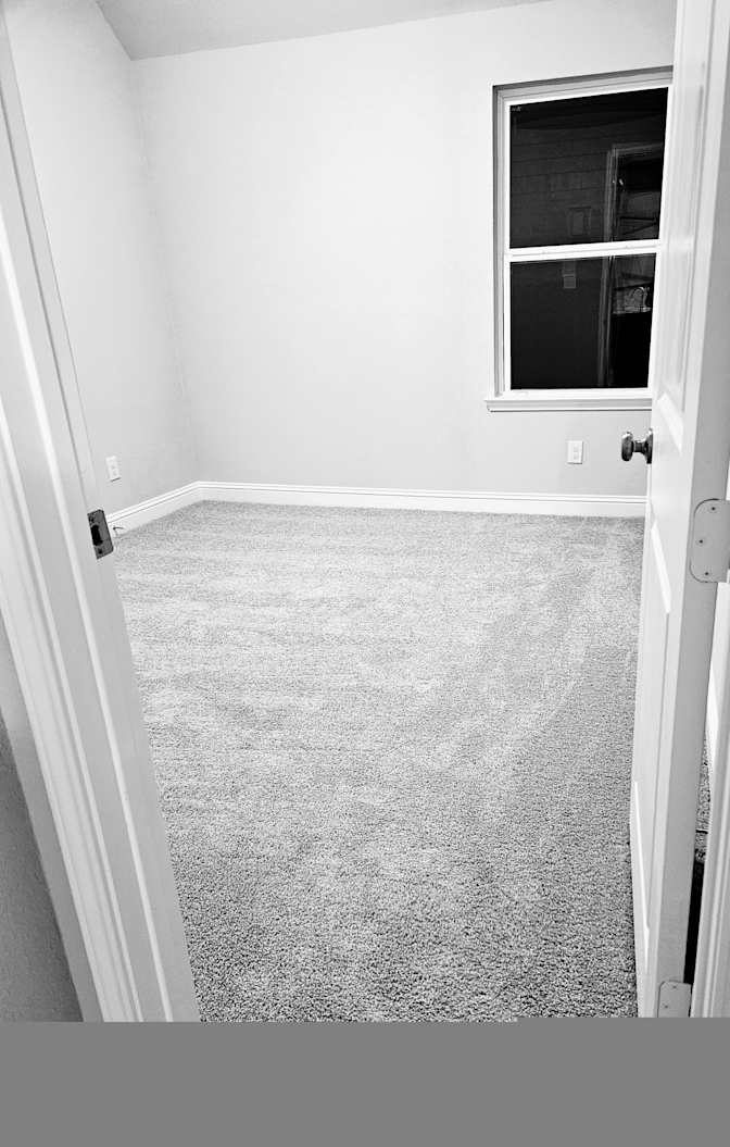 Azu's room