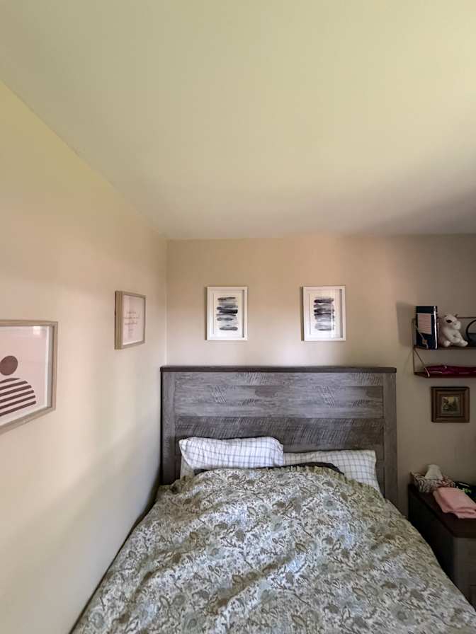 Steve's room