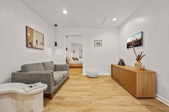 Jaz - The Sanctuary Properties's room