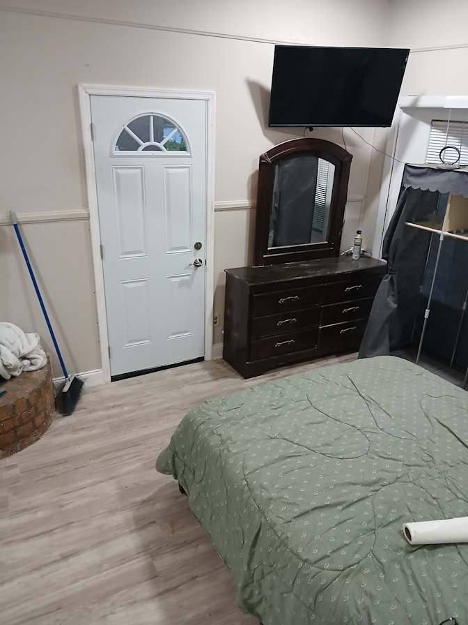 Larry's room