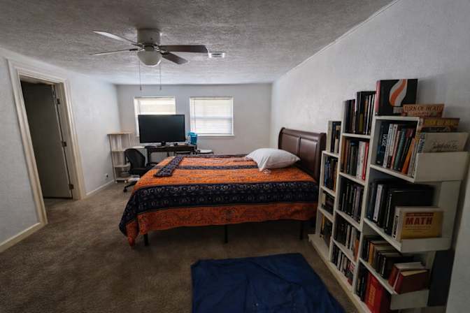 Bee's room