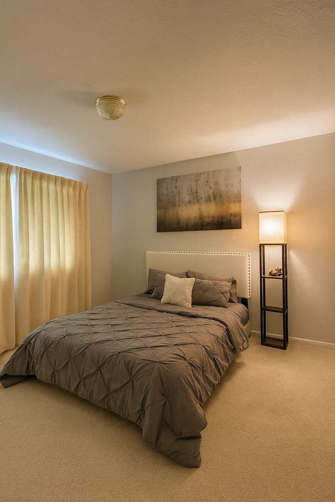 Yen's room