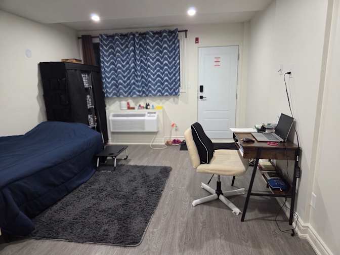 Roselyne's room