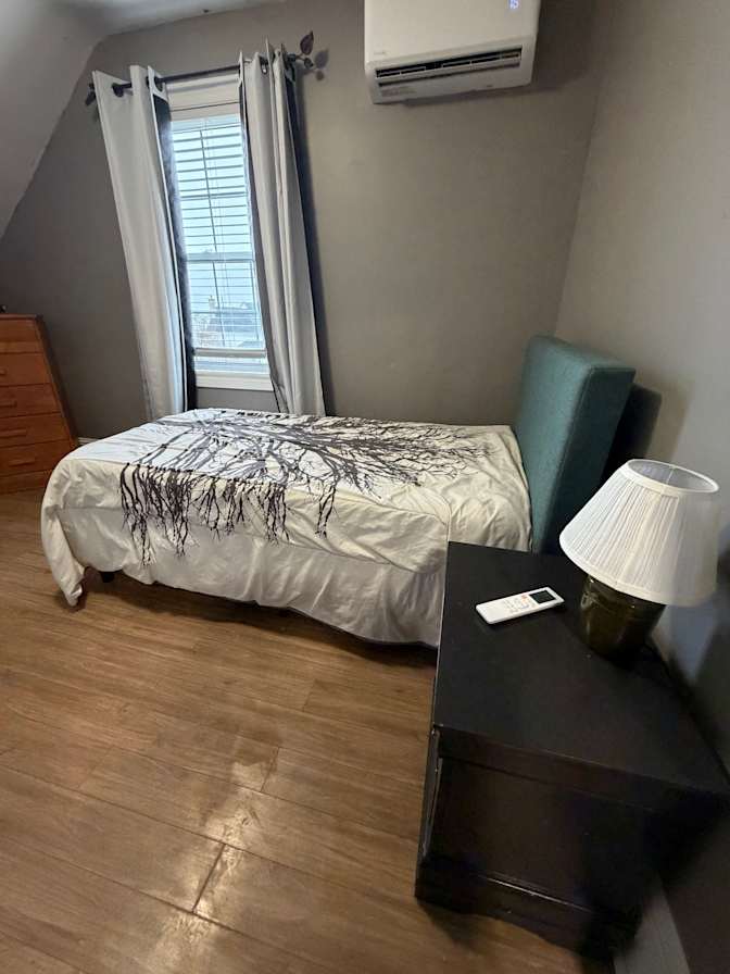 Jennifer Peterson's room
