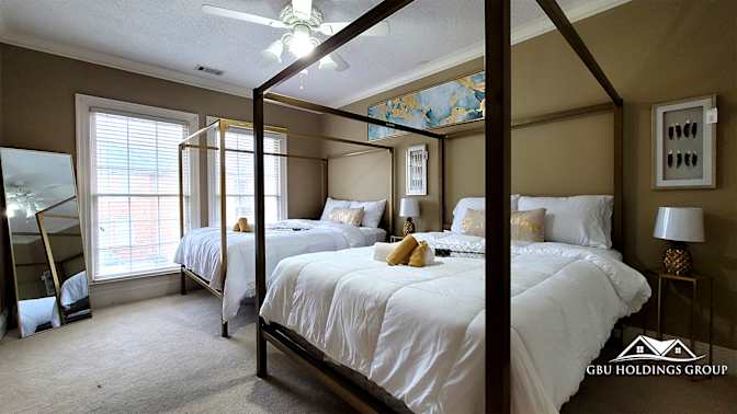 GBU Holdings Group's room