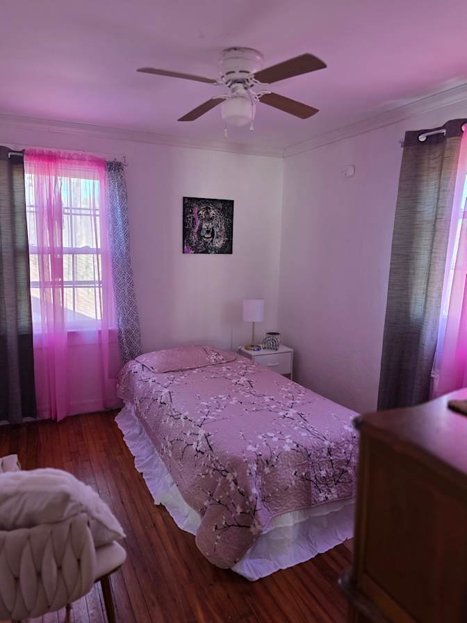 Melissa's room