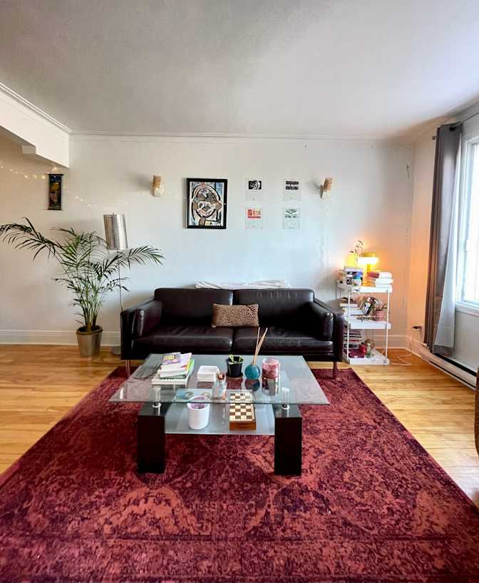 Ali's room