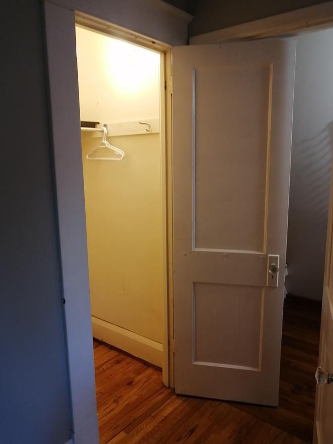 Alice.'s room