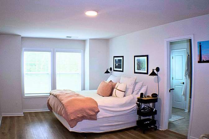 Alcove Rooms's room