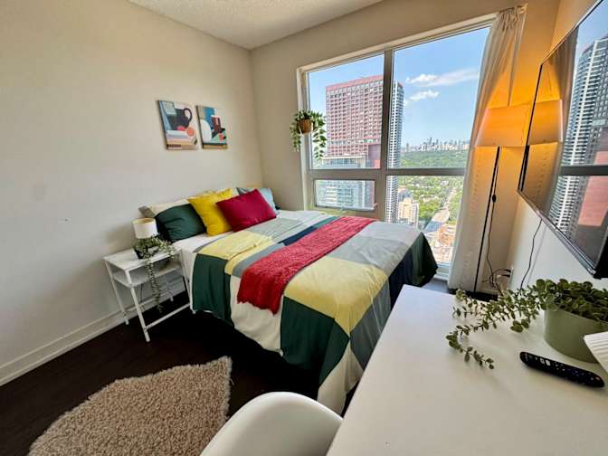 Alona's room