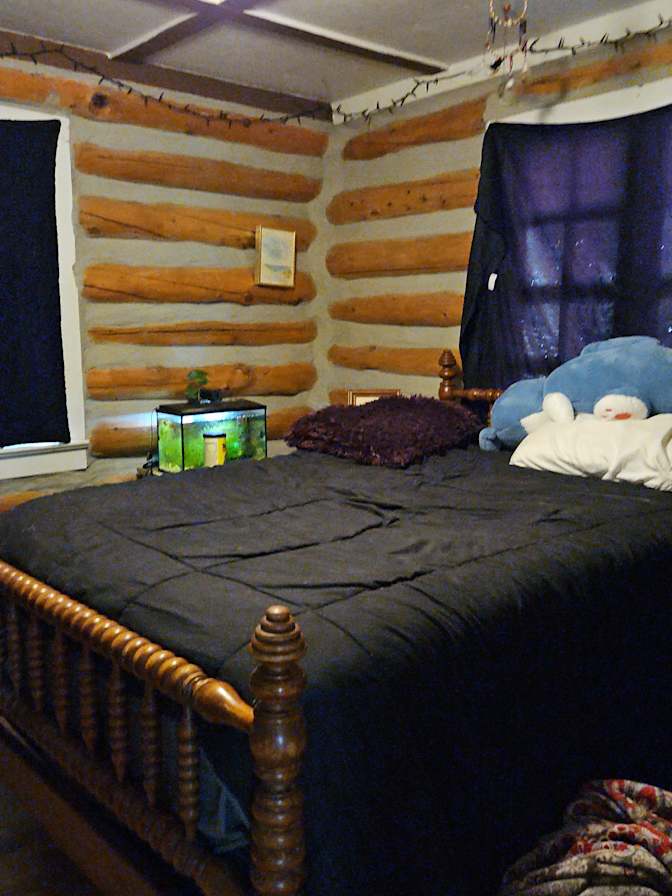Jayde Edmundson's room