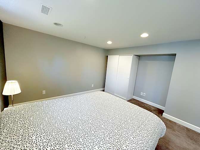 Shirin's room