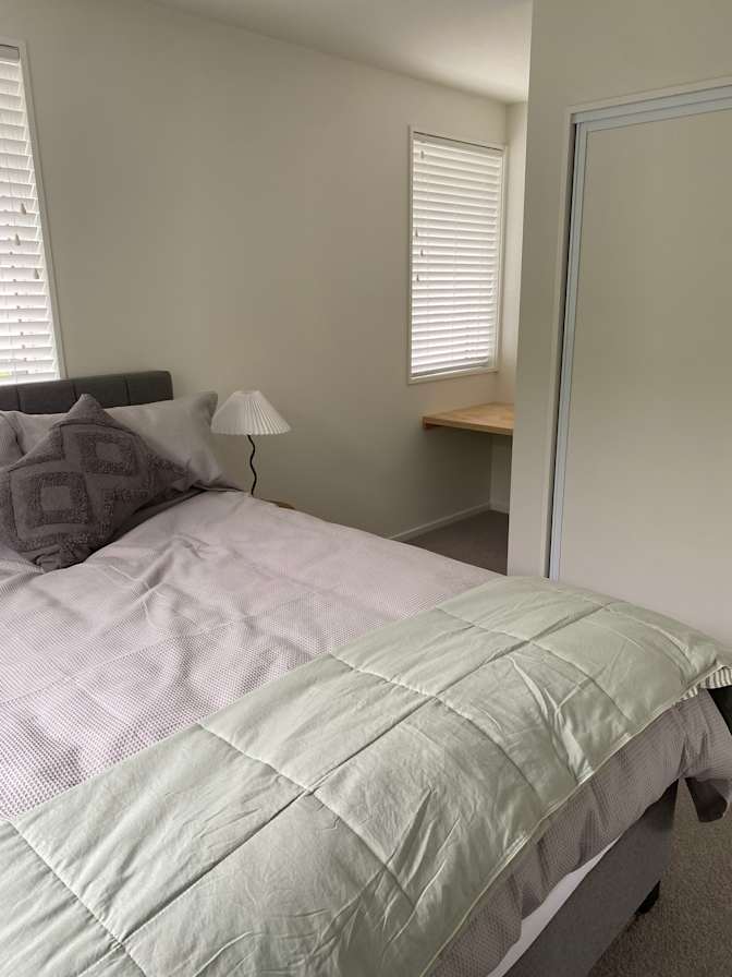 Jo's room