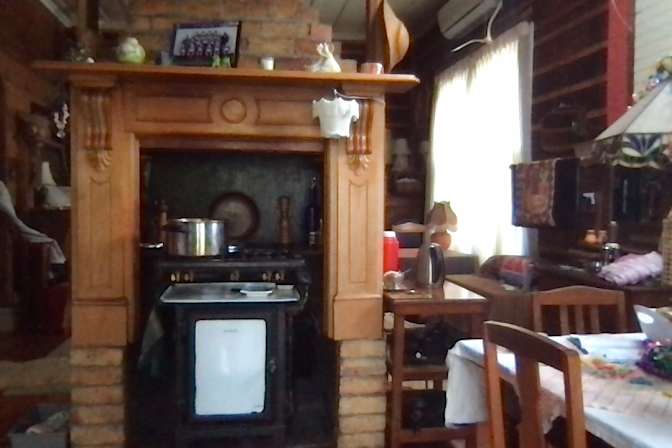 Lois's room