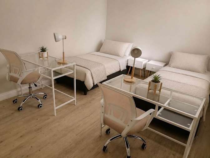 RUTH SAULS's room