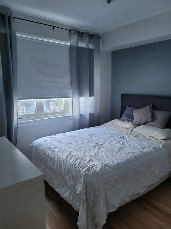 Andrea's room