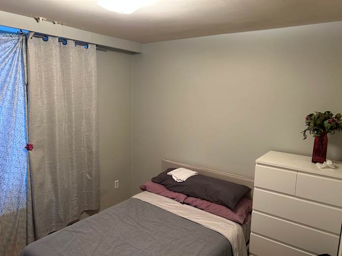 Andreas's room