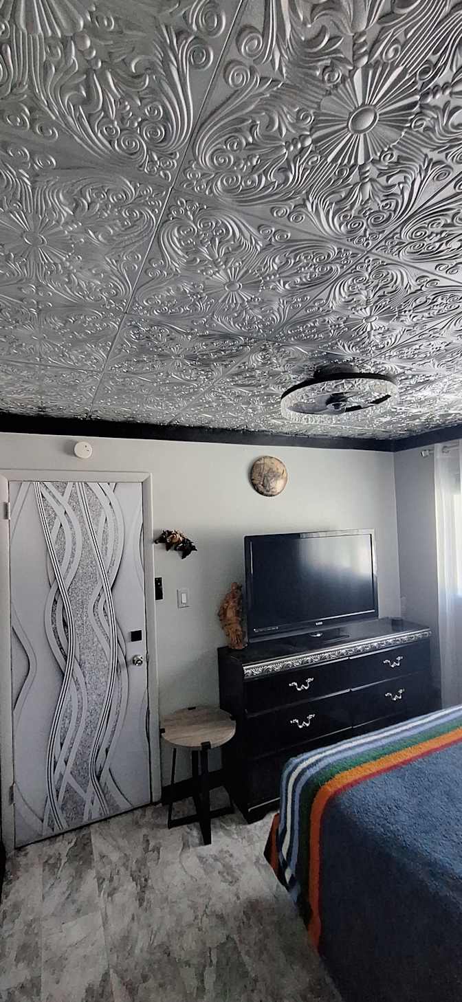 Helga's room