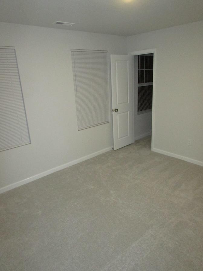 Alcove Rooms's room