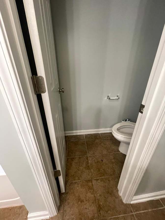 Alcove Rooms's room