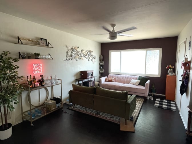 Jennifer's room
